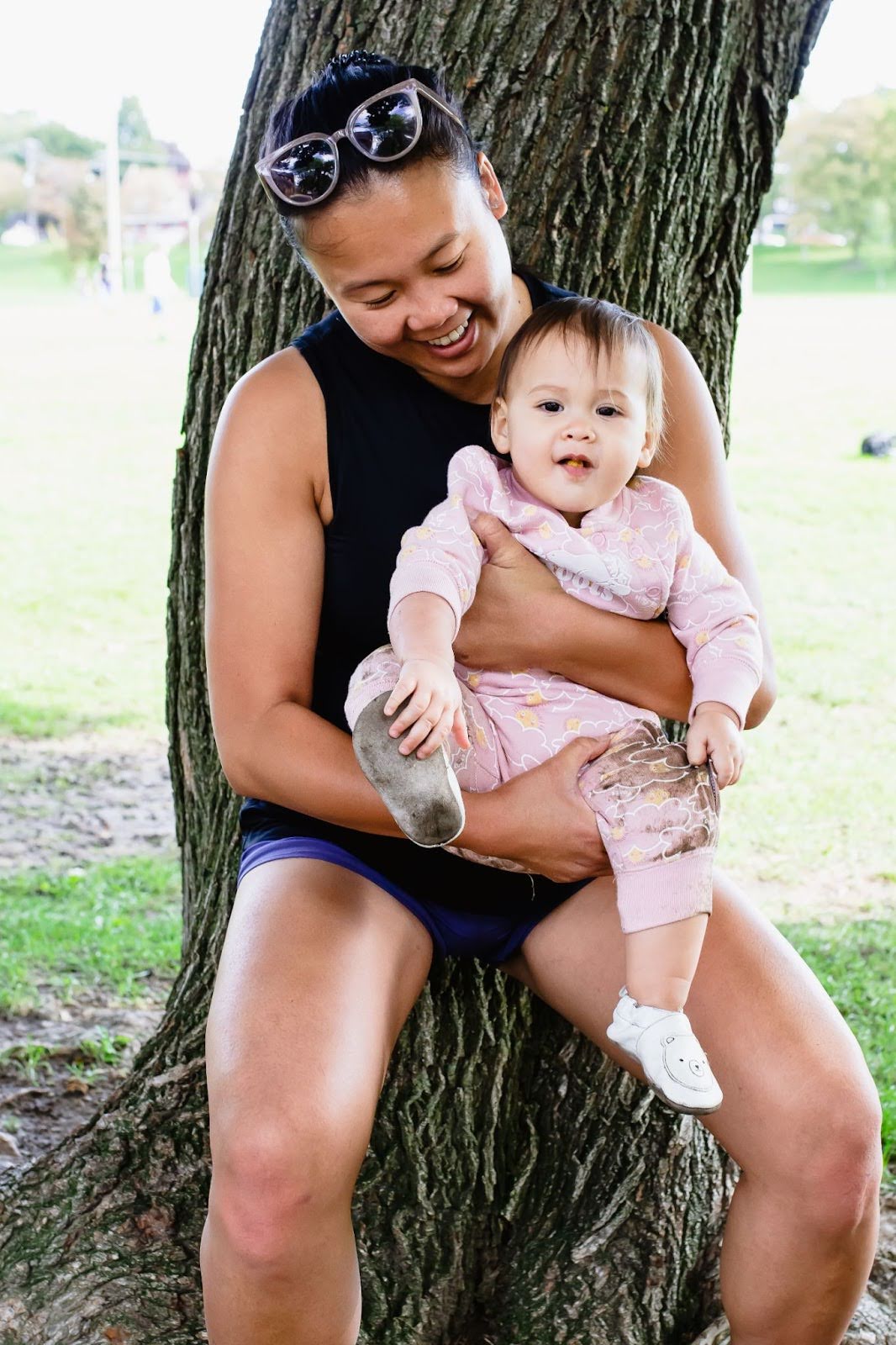 Outdoor bands training Jessica Sennet Mighty Mom Prenatal Postpartum Mom & Baby Fitness Programs Toronto Ontario Online Fitness for Mothers Women Exercises